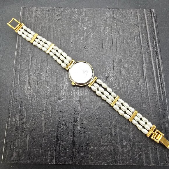 Lucoral Vintage Womens Pearl Strand Watch Quartz Gold-Tone Case MOP Dial HS211 - Picture 5 of 6